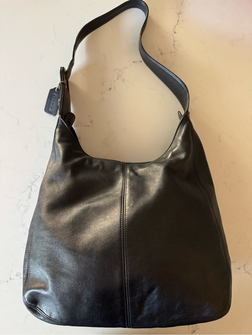 Vintage Coach Flatiron Hobo 4177 in Black
